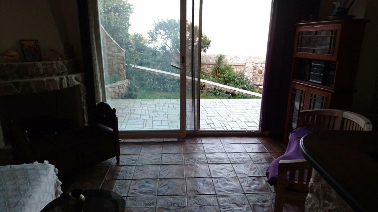 Villa Το Πετρινο Agia Marina Mikrolimanou Exterior foto