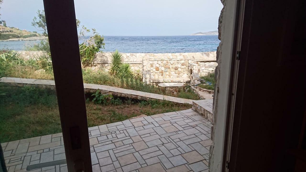 Villa Το Πετρινο Agia Marina Mikrolimanou Exterior foto